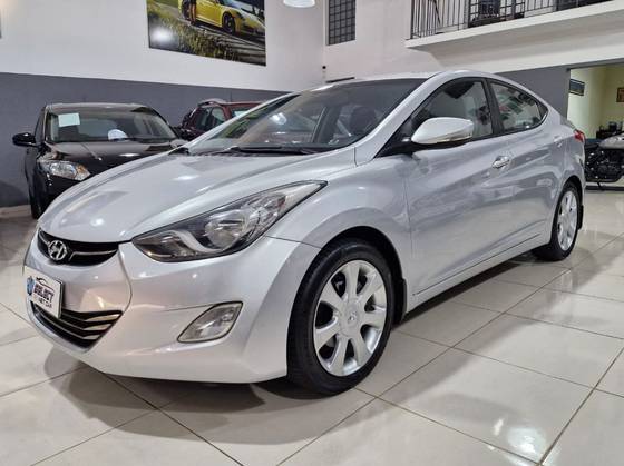 HYUNDAI ELANTRA 1.8 GLS 16V GASOLINA 4P AUTOMÁTICO